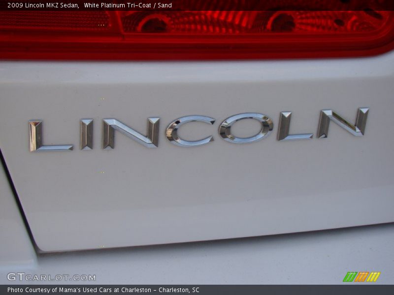 White Platinum Tri-Coat / Sand 2009 Lincoln MKZ Sedan
