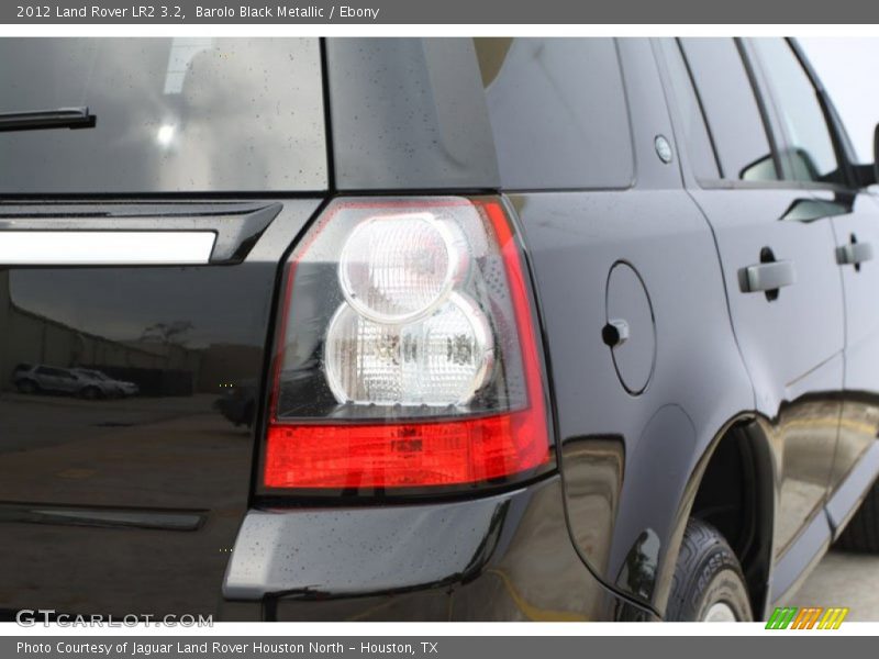 Barolo Black Metallic / Ebony 2012 Land Rover LR2 3.2