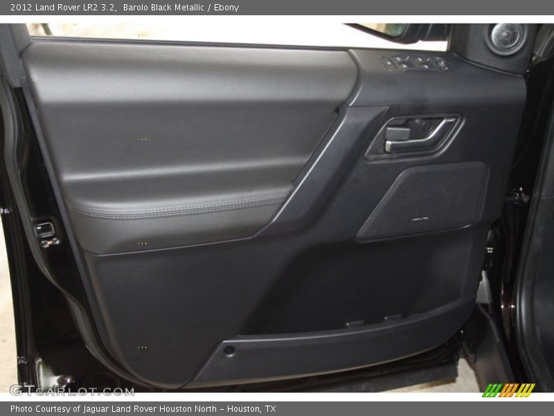 Barolo Black Metallic / Ebony 2012 Land Rover LR2 3.2