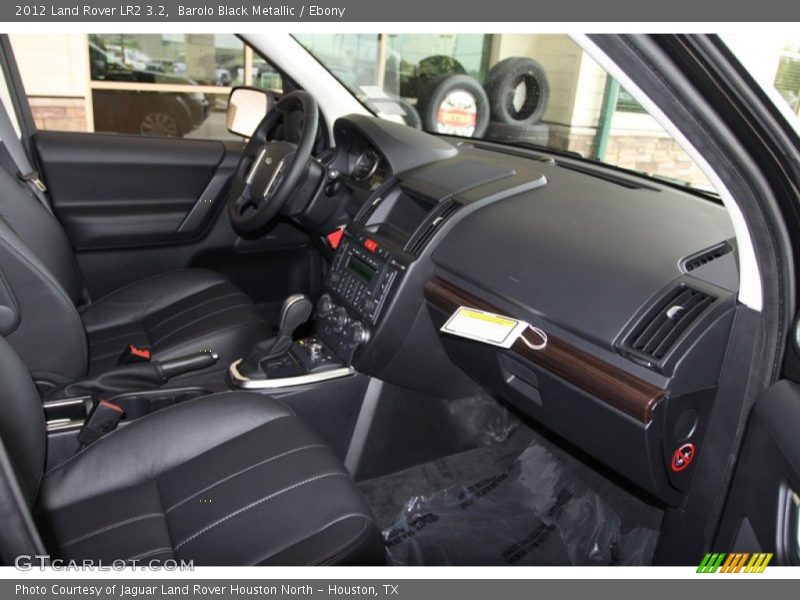 Barolo Black Metallic / Ebony 2012 Land Rover LR2 3.2