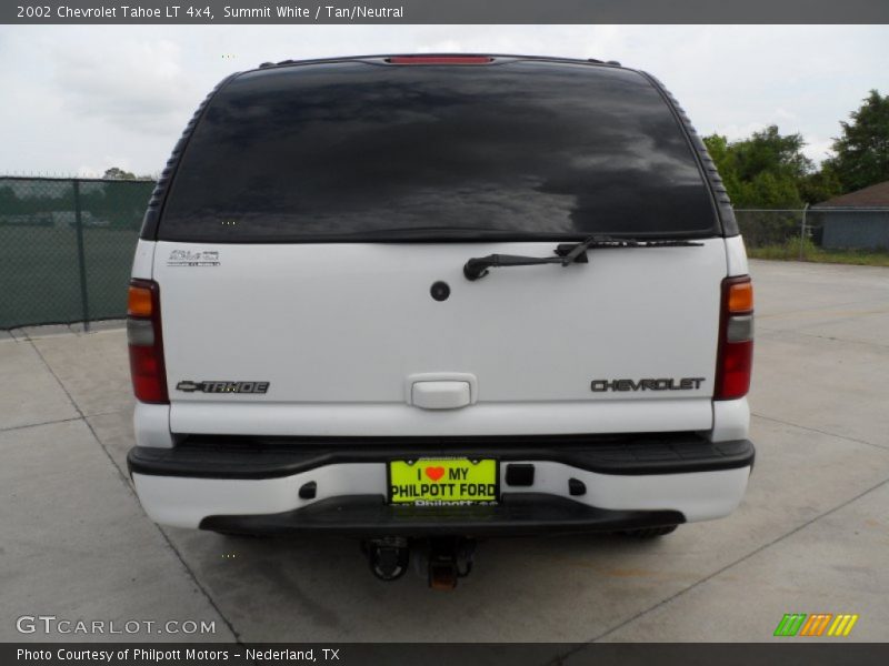 Summit White / Tan/Neutral 2002 Chevrolet Tahoe LT 4x4