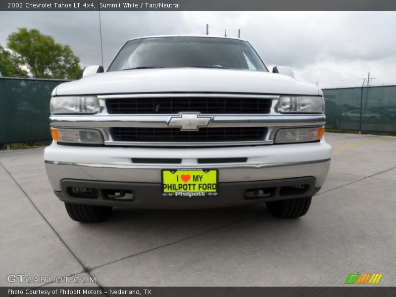 Summit White / Tan/Neutral 2002 Chevrolet Tahoe LT 4x4