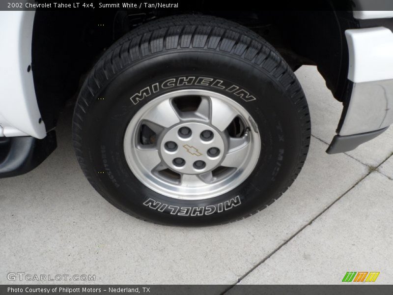 Summit White / Tan/Neutral 2002 Chevrolet Tahoe LT 4x4