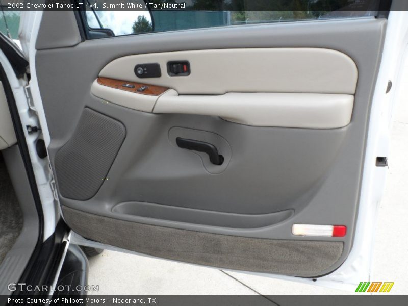 Summit White / Tan/Neutral 2002 Chevrolet Tahoe LT 4x4