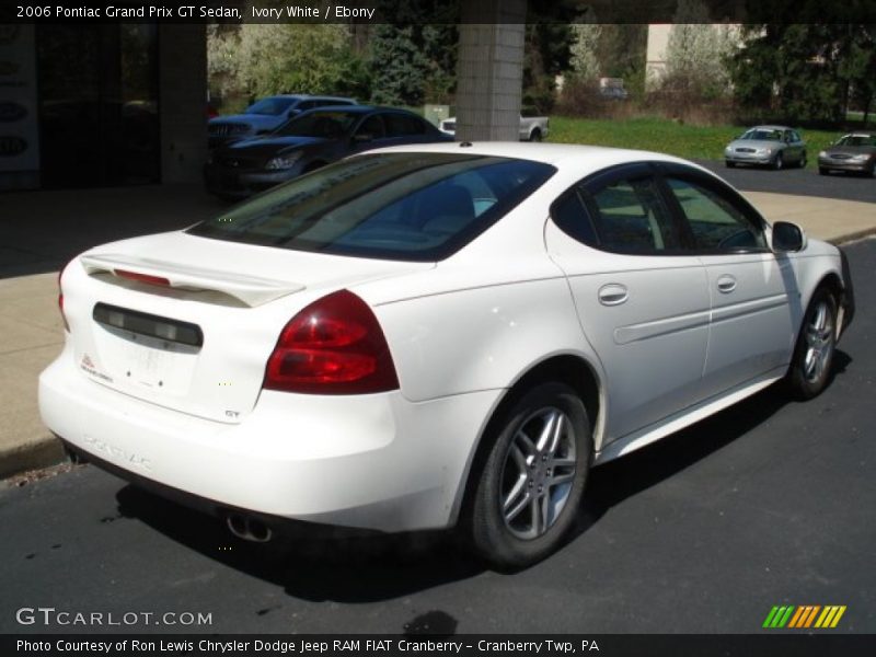 Ivory White / Ebony 2006 Pontiac Grand Prix GT Sedan