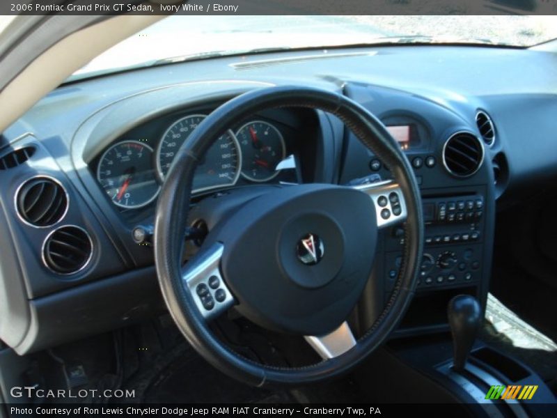 Ivory White / Ebony 2006 Pontiac Grand Prix GT Sedan