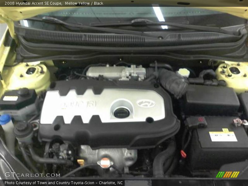Mellow Yellow / Black 2008 Hyundai Accent SE Coupe