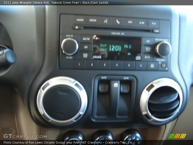 Natural Green Pearl / Black/Dark Saddle 2011 Jeep Wrangler Sahara 4x4