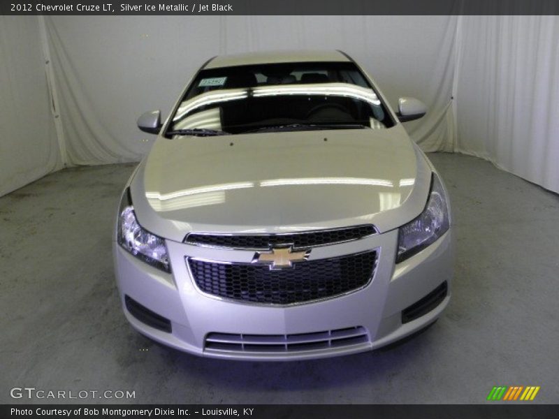 Silver Ice Metallic / Jet Black 2012 Chevrolet Cruze LT