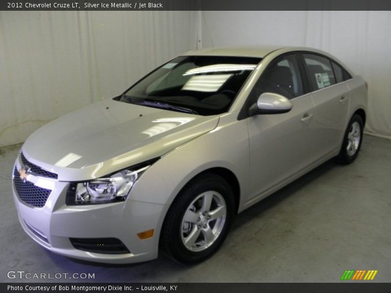Silver Ice Metallic / Jet Black 2012 Chevrolet Cruze LT
