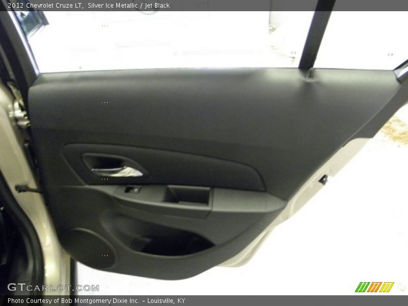 Silver Ice Metallic / Jet Black 2012 Chevrolet Cruze LT