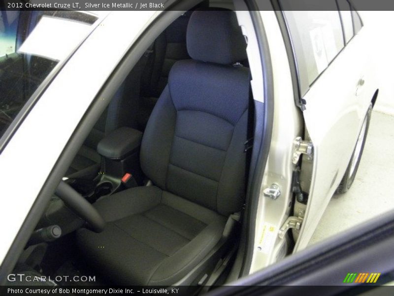 Silver Ice Metallic / Jet Black 2012 Chevrolet Cruze LT