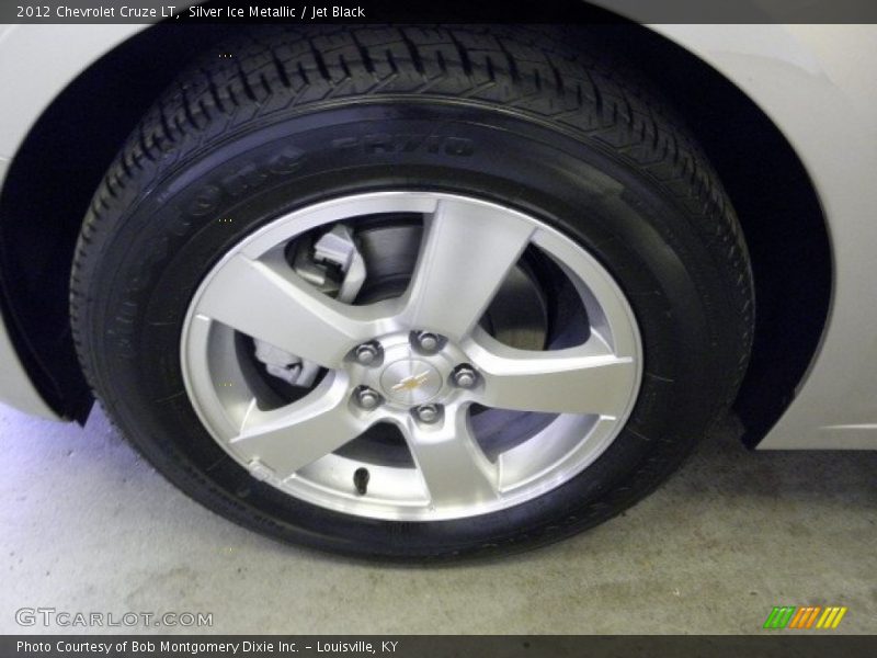 Silver Ice Metallic / Jet Black 2012 Chevrolet Cruze LT