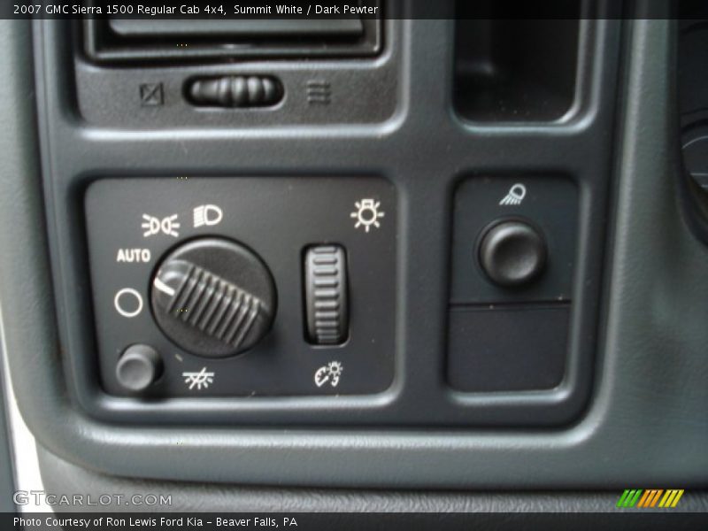 Summit White / Dark Pewter 2007 GMC Sierra 1500 Regular Cab 4x4