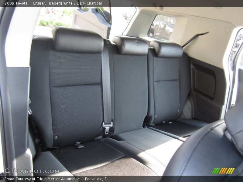 Iceberg White / Dark Charcoal 2009 Toyota FJ Cruiser