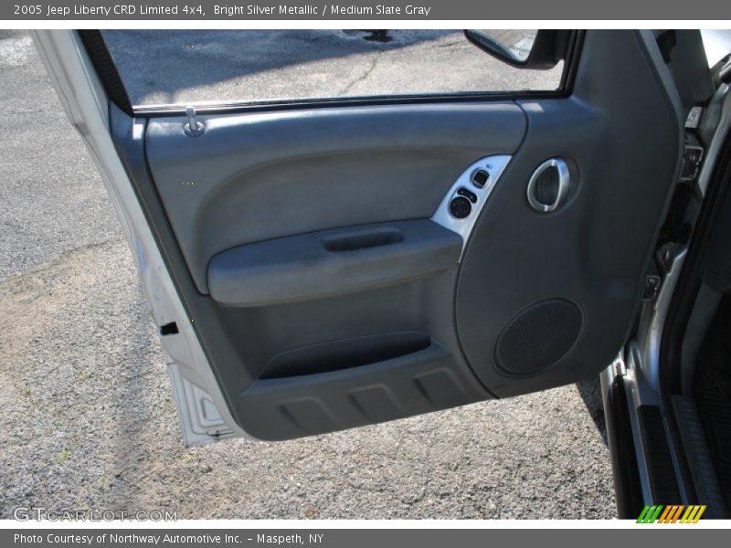 Bright Silver Metallic / Medium Slate Gray 2005 Jeep Liberty CRD Limited 4x4