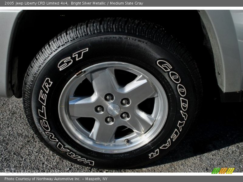 Bright Silver Metallic / Medium Slate Gray 2005 Jeep Liberty CRD Limited 4x4