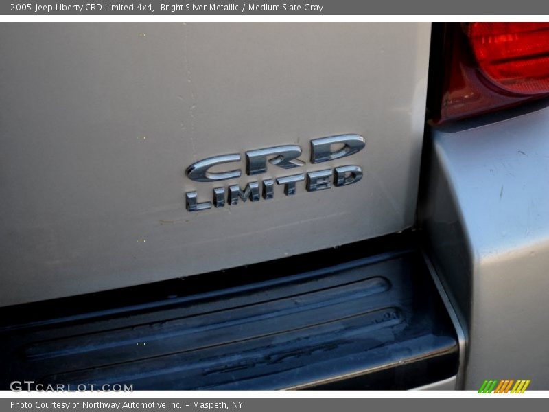 Bright Silver Metallic / Medium Slate Gray 2005 Jeep Liberty CRD Limited 4x4