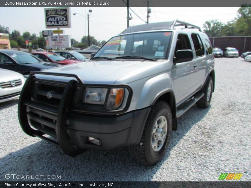 Silver Ice Metallic / Dusk 2000 Nissan Xterra XE V6 4x4