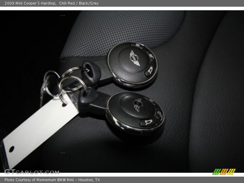 Chili Red / Black/Grey 2009 Mini Cooper S Hardtop