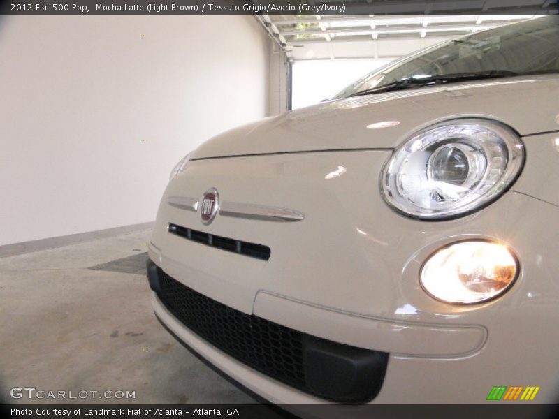 Mocha Latte (Light Brown) / Tessuto Grigio/Avorio (Grey/Ivory) 2012 Fiat 500 Pop