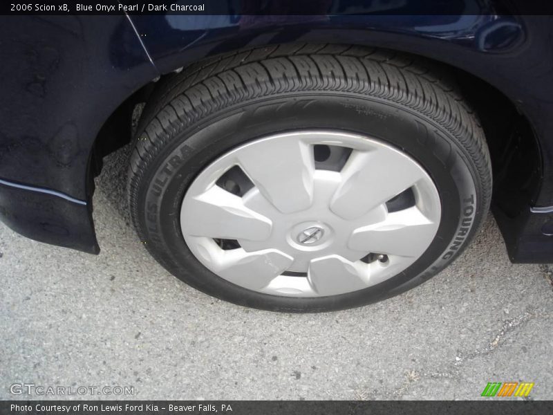 Blue Onyx Pearl / Dark Charcoal 2006 Scion xB