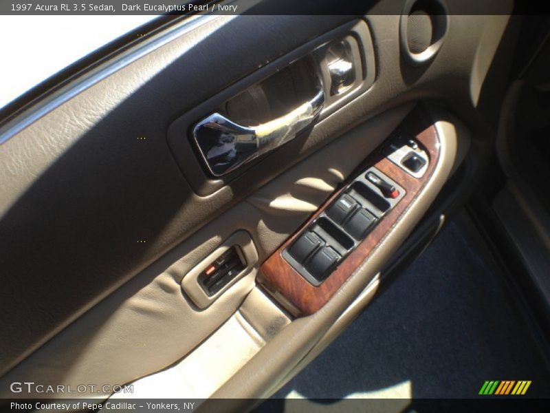 Dark Eucalyptus Pearl / Ivory 1997 Acura RL 3.5 Sedan