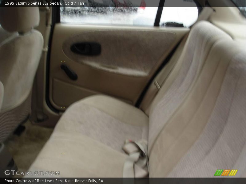 Gold / Tan 1999 Saturn S Series SL2 Sedan