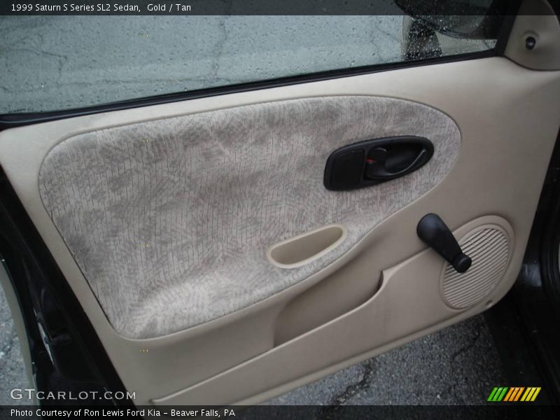 Gold / Tan 1999 Saturn S Series SL2 Sedan