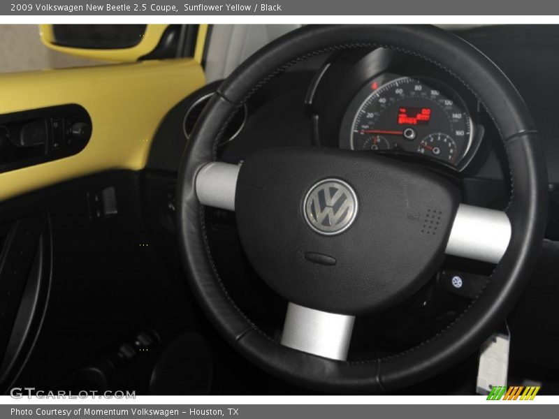 Sunflower Yellow / Black 2009 Volkswagen New Beetle 2.5 Coupe