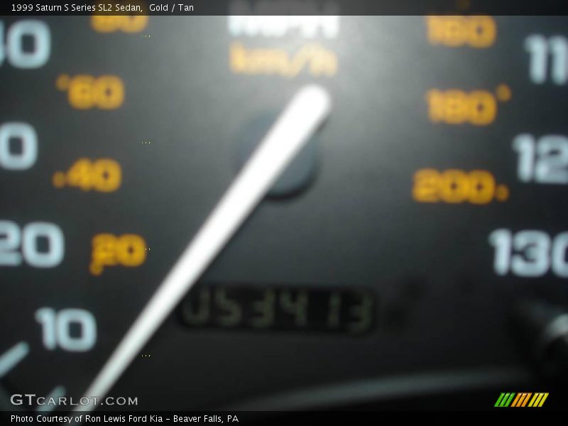 Gold / Tan 1999 Saturn S Series SL2 Sedan