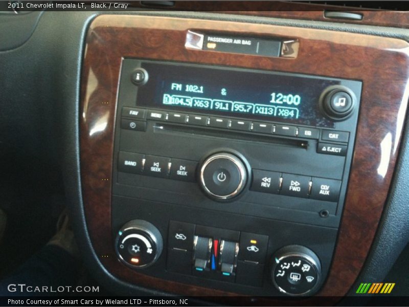 Black / Gray 2011 Chevrolet Impala LT