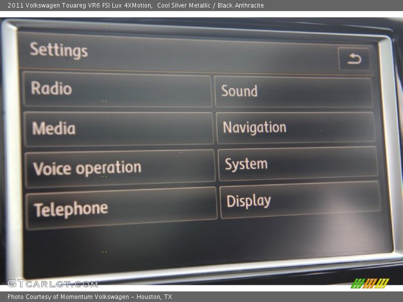 Cool Silver Metallic / Black Anthracite 2011 Volkswagen Touareg VR6 FSI Lux 4XMotion