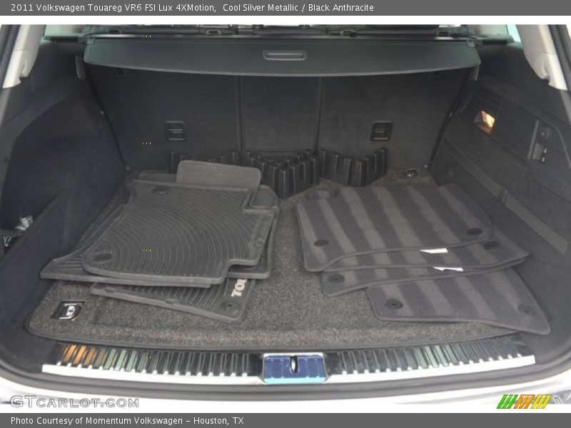 Cool Silver Metallic / Black Anthracite 2011 Volkswagen Touareg VR6 FSI Lux 4XMotion