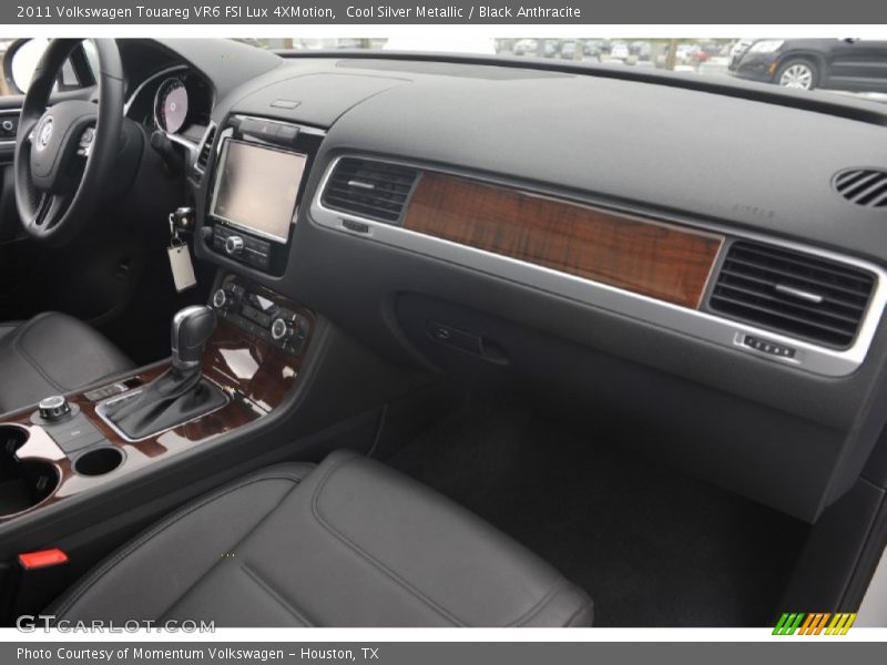 Cool Silver Metallic / Black Anthracite 2011 Volkswagen Touareg VR6 FSI Lux 4XMotion