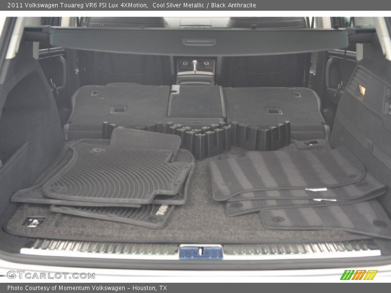 Cool Silver Metallic / Black Anthracite 2011 Volkswagen Touareg VR6 FSI Lux 4XMotion