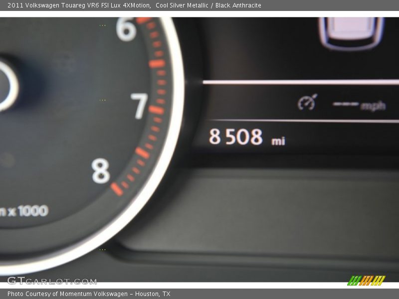 Cool Silver Metallic / Black Anthracite 2011 Volkswagen Touareg VR6 FSI Lux 4XMotion