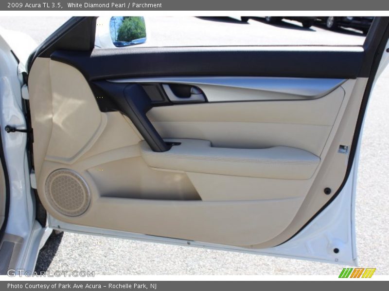 White Diamond Pearl / Parchment 2009 Acura TL 3.5
