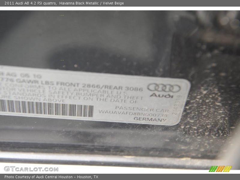 Havanna Black Metallic / Velvet Beige 2011 Audi A8 4.2 FSI quattro