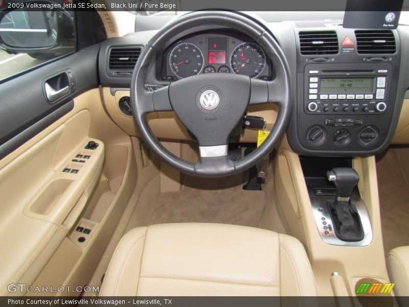 Black Uni / Pure Beige 2009 Volkswagen Jetta SE Sedan