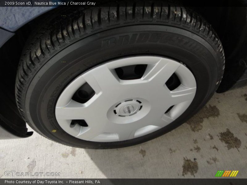 Nautica Blue Mica / Charcoal Gray 2009 Scion xD
