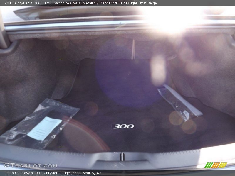 Sapphire Crystal Metallic / Dark Frost Beige/Light Frost Beige 2011 Chrysler 300 C Hemi