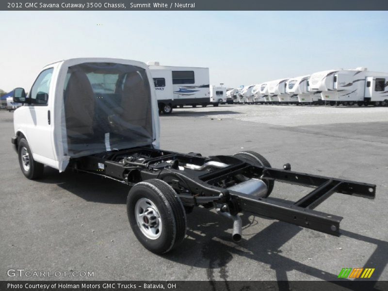 Summit White / Neutral 2012 GMC Savana Cutaway 3500 Chassis