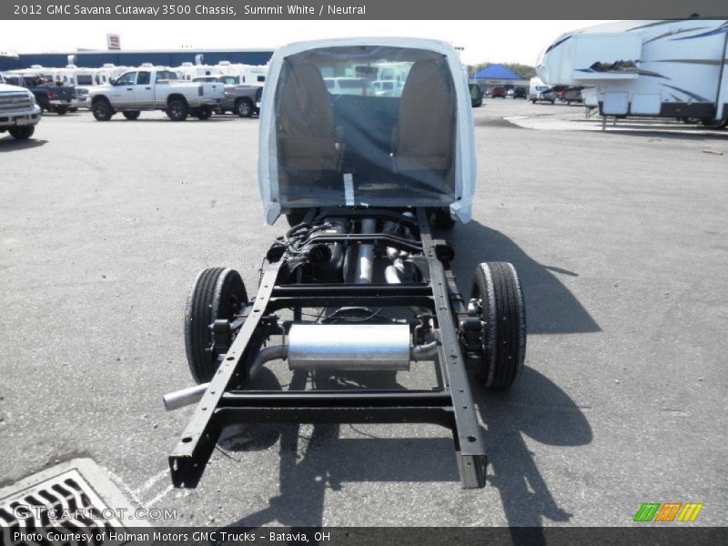 Summit White / Neutral 2012 GMC Savana Cutaway 3500 Chassis