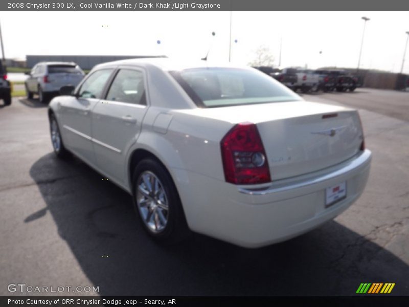 Cool Vanilla White / Dark Khaki/Light Graystone 2008 Chrysler 300 LX
