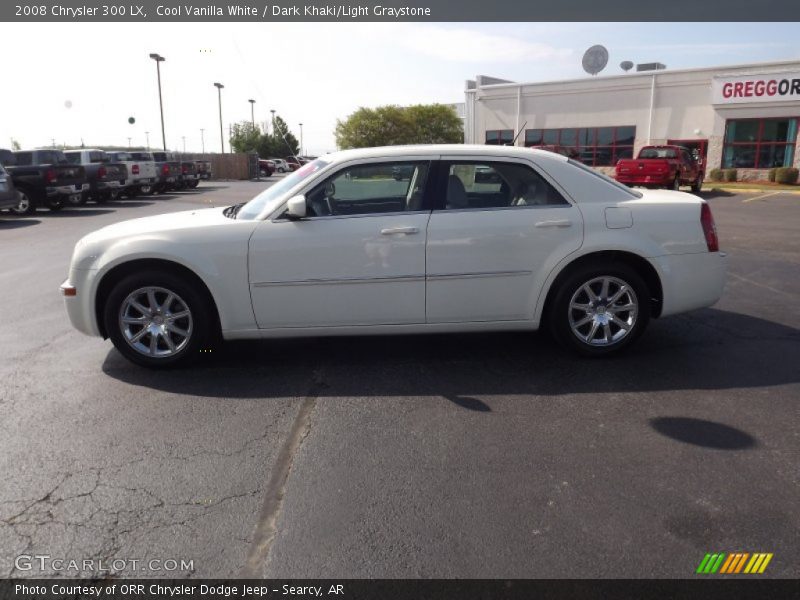 Cool Vanilla White / Dark Khaki/Light Graystone 2008 Chrysler 300 LX