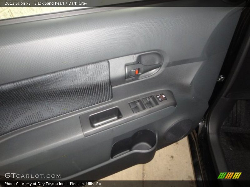 Black Sand Pearl / Dark Gray 2012 Scion xB