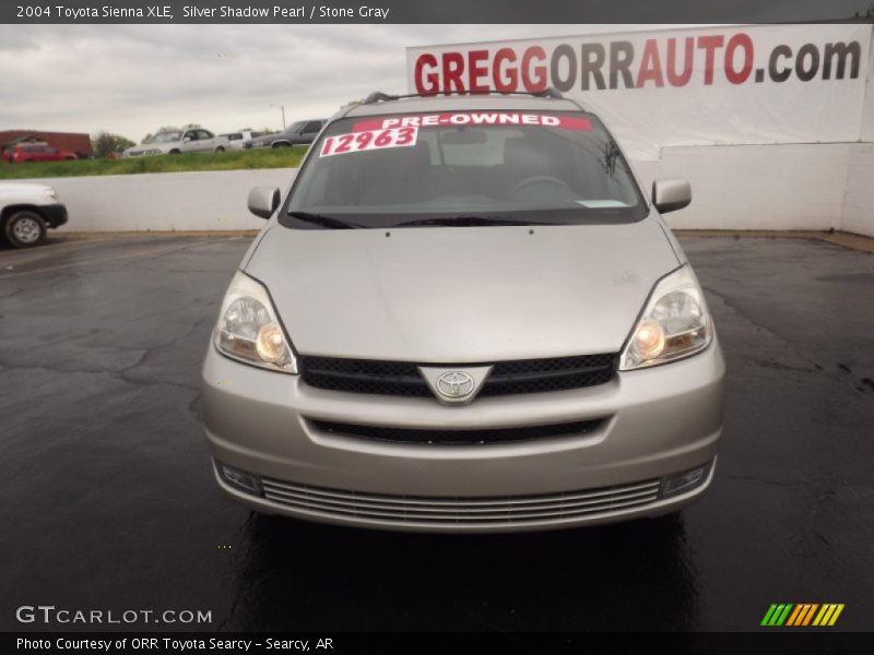 Silver Shadow Pearl / Stone Gray 2004 Toyota Sienna XLE