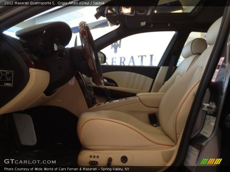 Grigio Alfieri (Grey) / Sabbia 2012 Maserati Quattroporte S