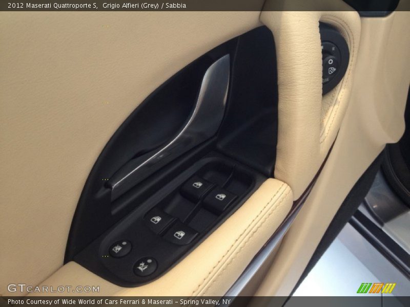 Grigio Alfieri (Grey) / Sabbia 2012 Maserati Quattroporte S